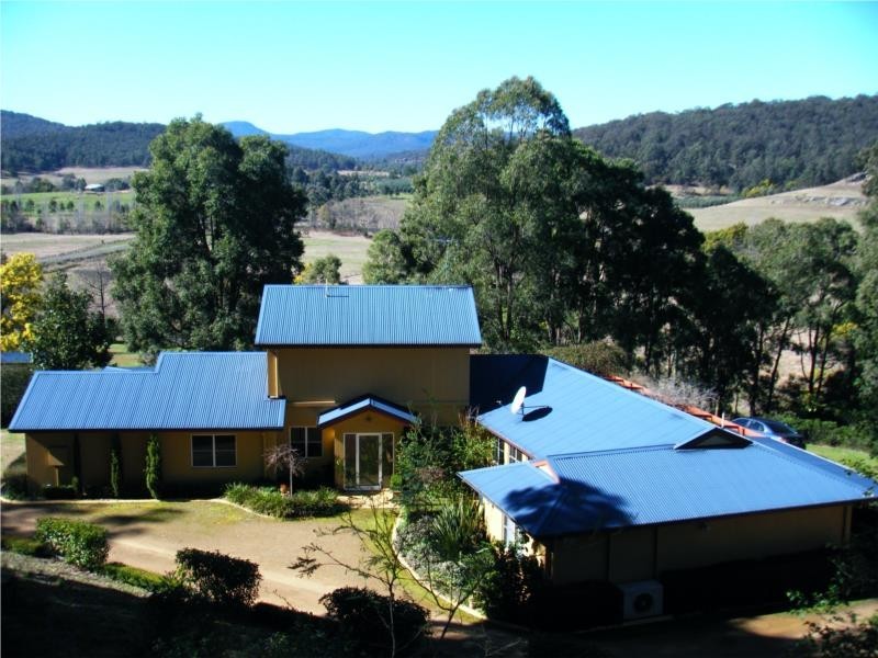 3779 Great North Road, Laguna NSW 2325