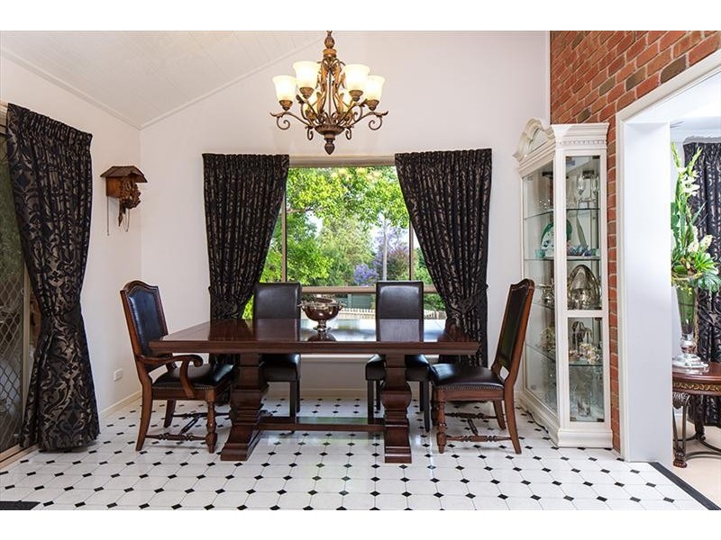 905 Stelling Street, Albury NSW 2640