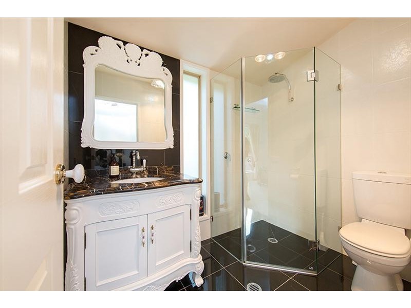 905 Stelling Street, Albury NSW 2640