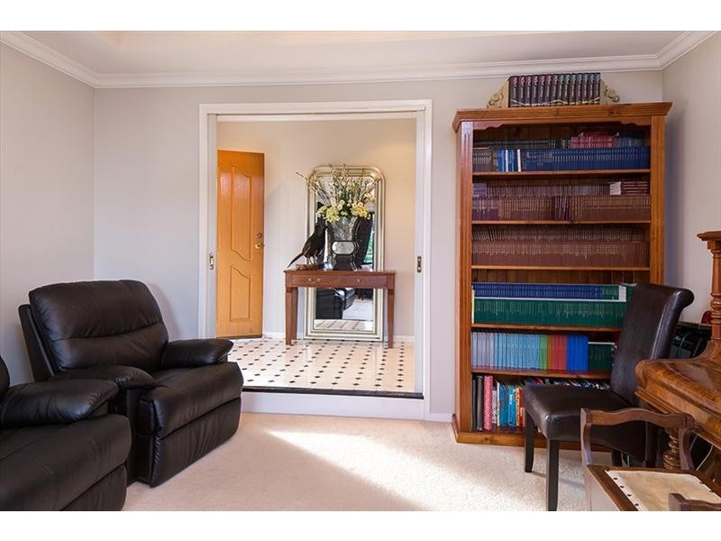 905 Stelling Street, Albury NSW 2640