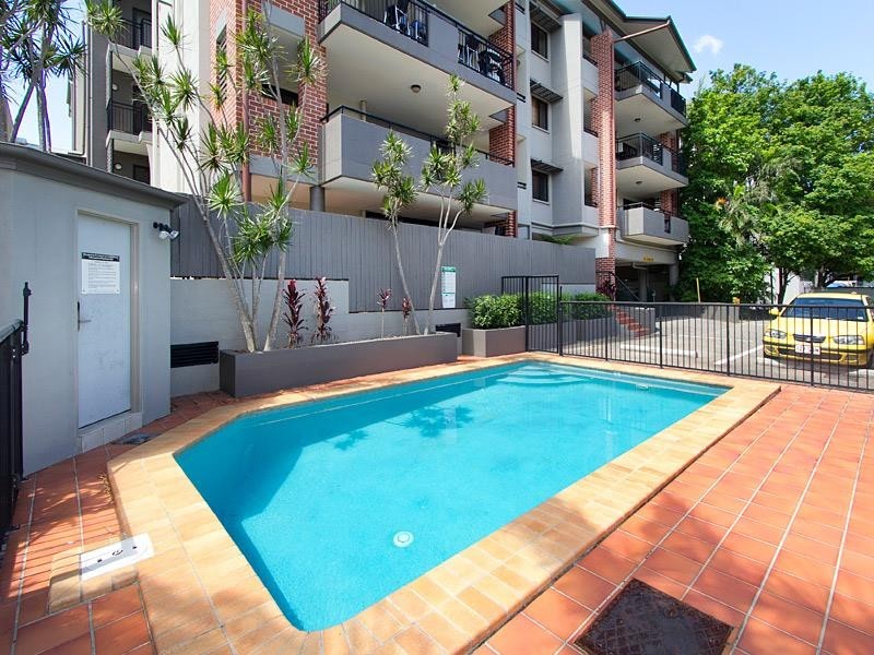 6/9 Newstead Avenue, Newstead QLD 4006