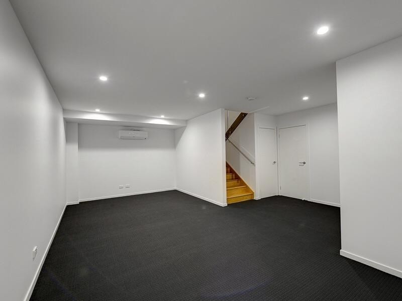 35 Raven Street, Camp Hill QLD 4152