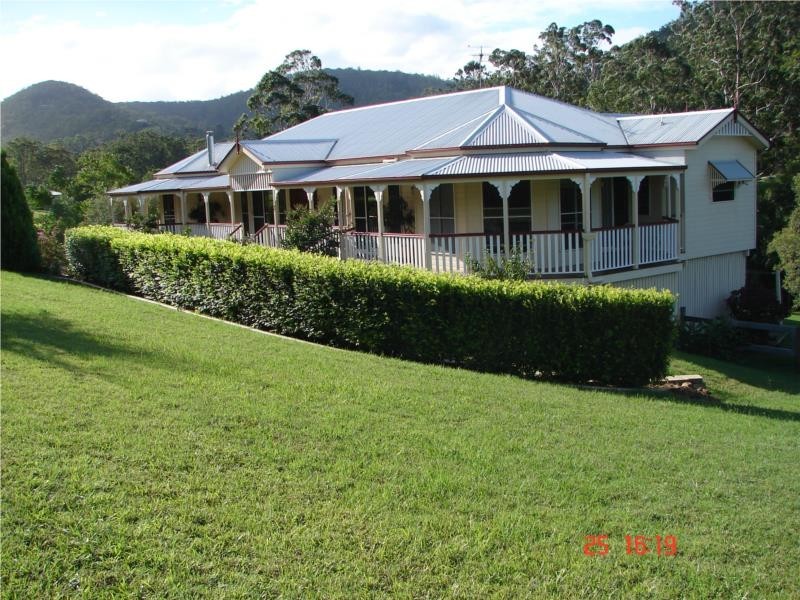 17 Timberview Drive, Wongawallan QLD 4210