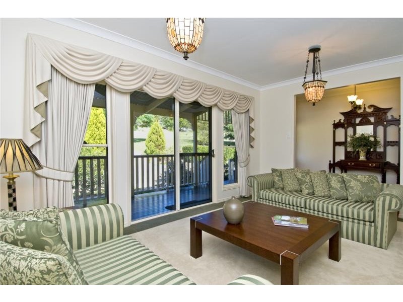 17 Timberview Drive, Wongawallan QLD 4210