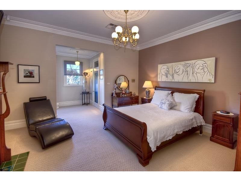 76-76a Gladstone Road, Leura NSW 2780