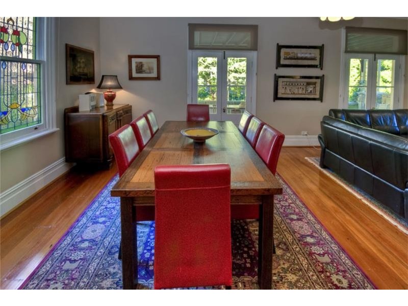 76-76a Gladstone Road, Leura NSW 2780