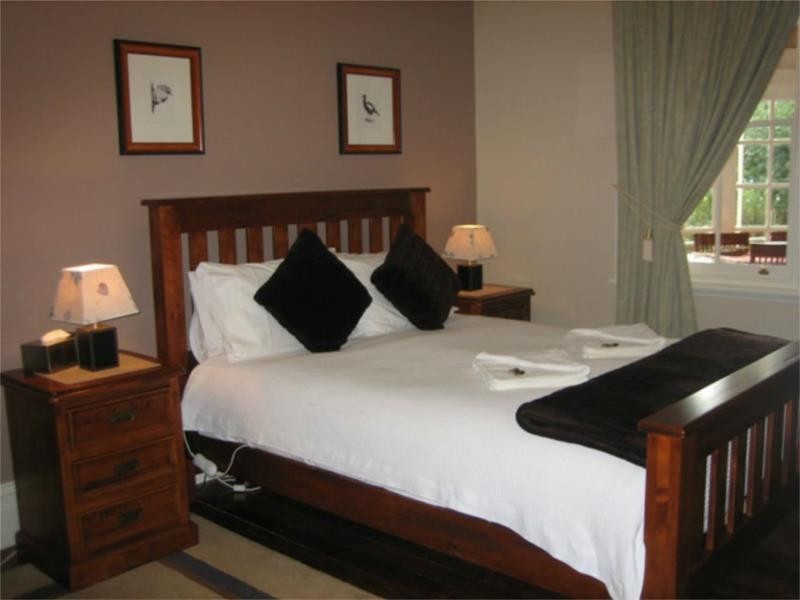 76-76a Gladstone Road, Leura NSW 2780