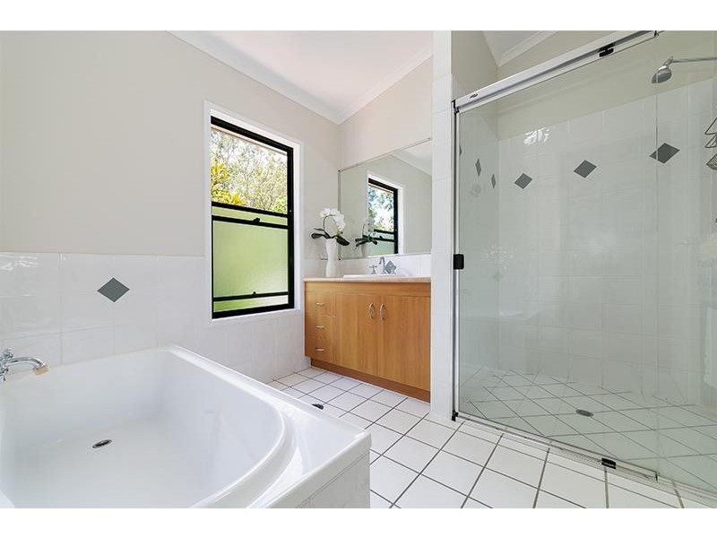 79 White Cedar Road, Pullenvale QLD 4069
