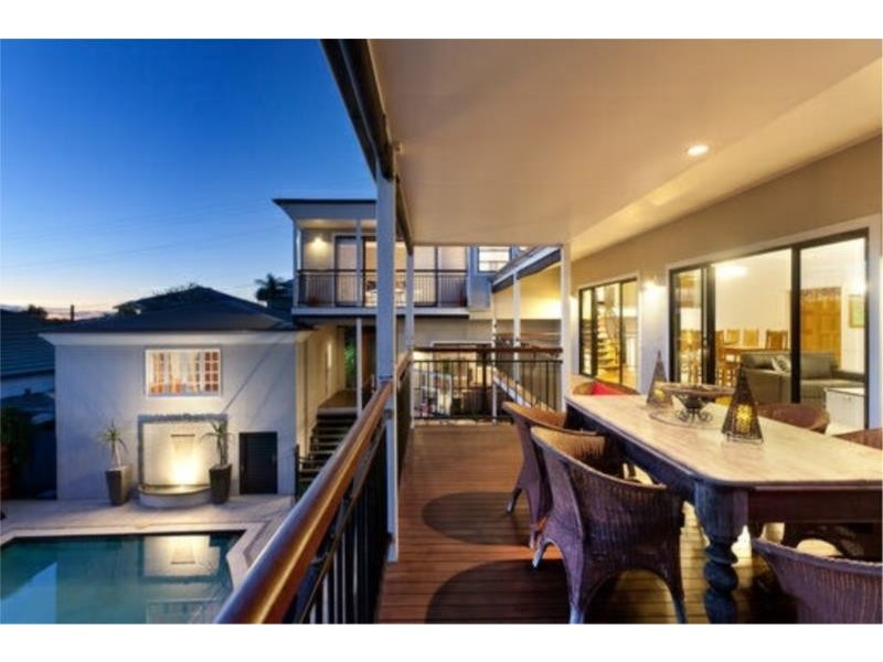 39 Victoria Street, Balmoral QLD 4171