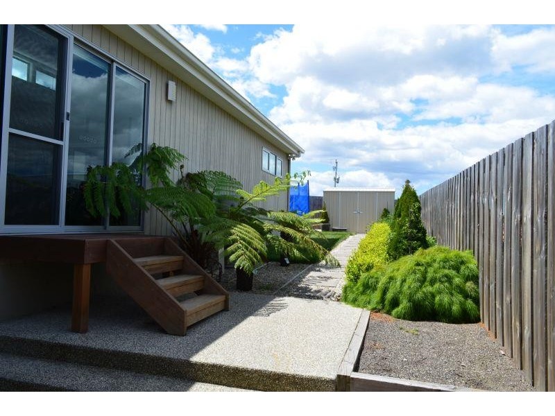 36 Kirabati Road, Midway Point TAS 7171
