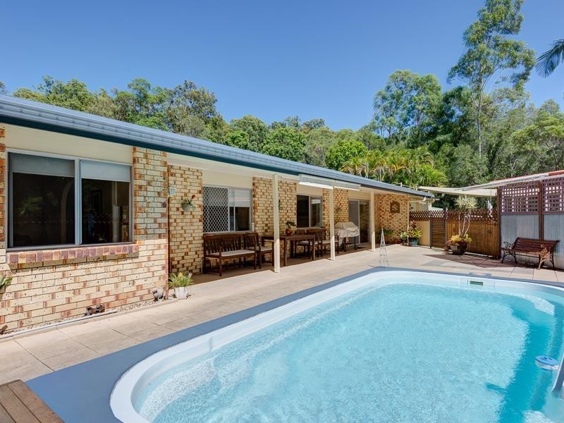 4 Carrama Court, Mudgeeraba QLD 4213