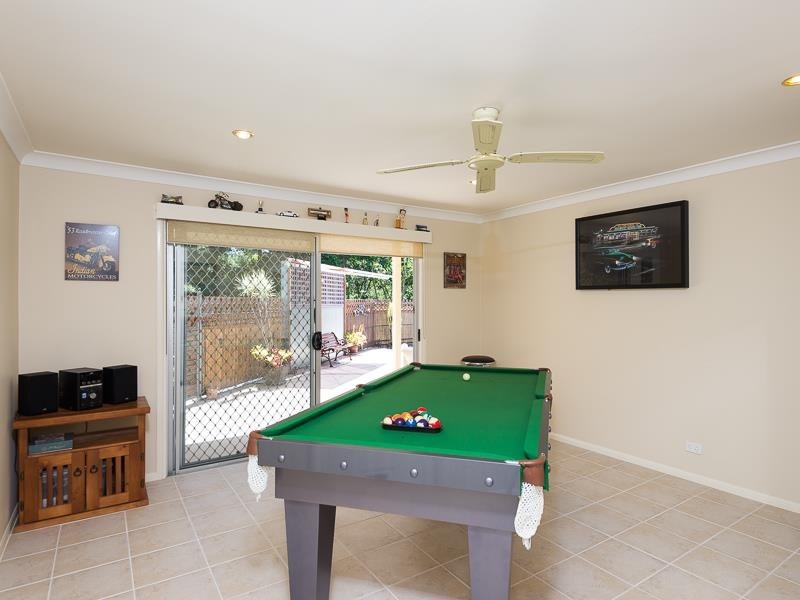 4 Carrama Court, Mudgeeraba QLD 4213