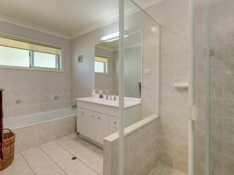 4 Carrama Court, Mudgeeraba QLD 4213