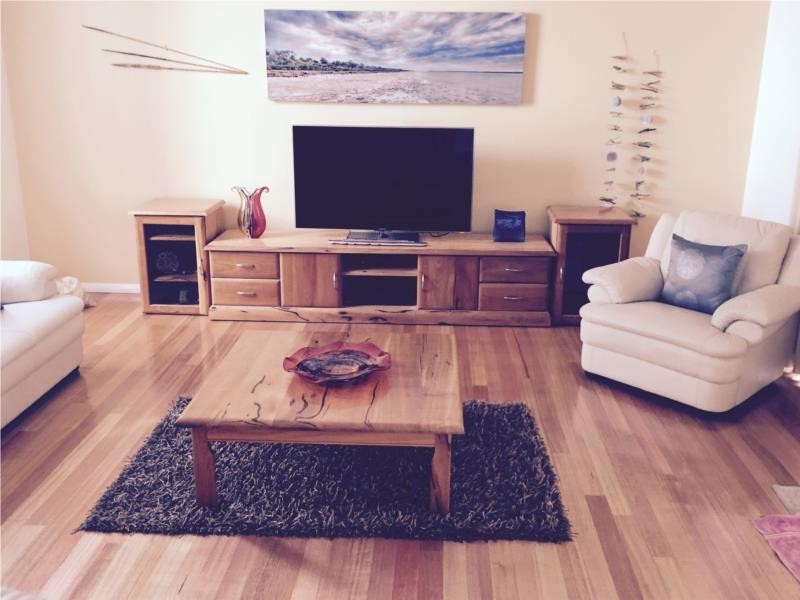 9 Santavea Mews, Halls Head WA 6210