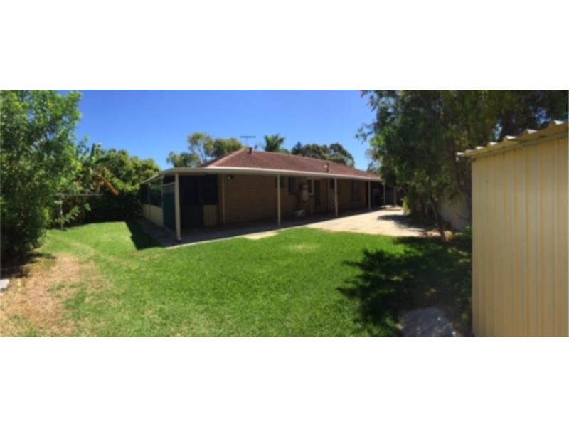 7 Vela Court, Rockingham WA 6168