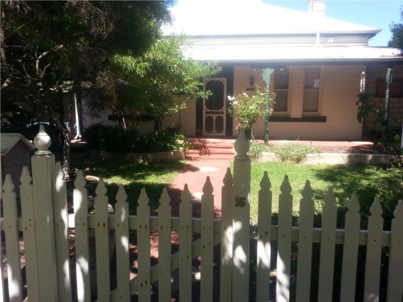 16 Cargill Street, Victoria Park WA 6100