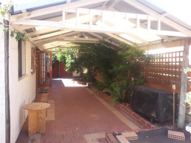 16 Cargill Street, Victoria Park WA 6100