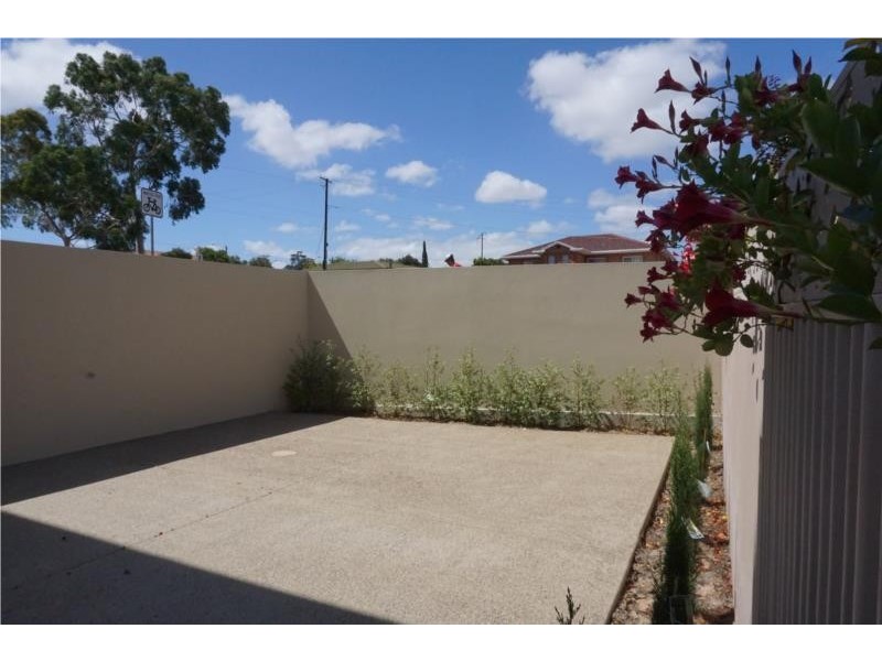 1/16 Evelyn Street, Vale Park SA 5081