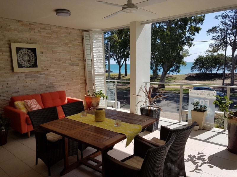 2/541 Esplanade, Urangan QLD 4655