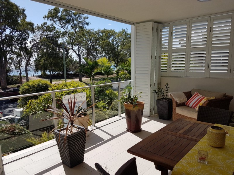 2/541 Esplanade, Urangan QLD 4655