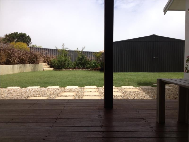 5 Smugglers Pass, Drummond Cove WA 6532