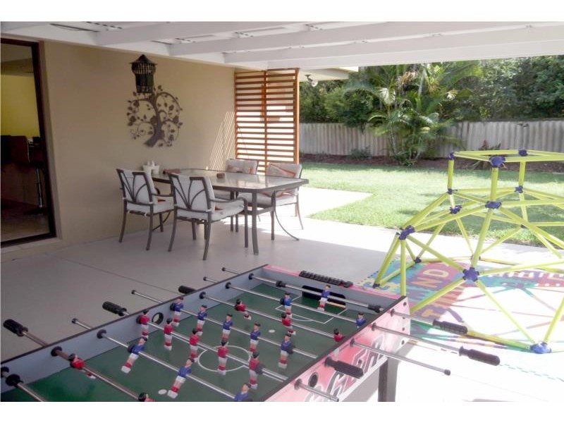 22 Bluejay Street, Burleigh Waters QLD 4220