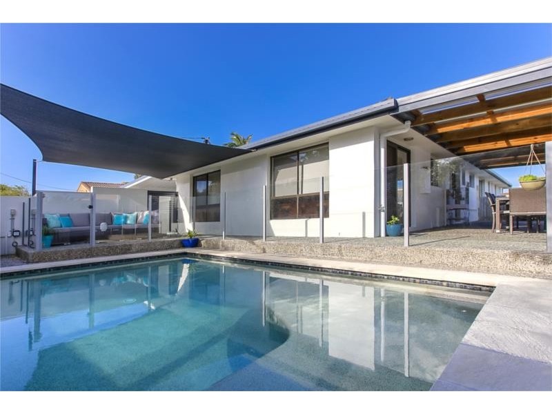 355 Nicklin Way, Bokarina QLD 4575