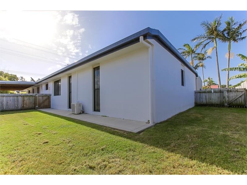 355 Nicklin Way, Bokarina QLD 4575