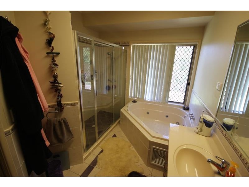 95-97 Scarvell Place, Kooralbyn QLD 4285