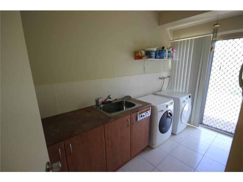 95-97 Scarvell Place, Kooralbyn QLD 4285