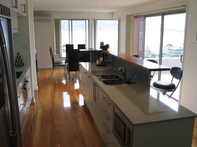 690 Oceana Drive, Tranmere TAS 7018