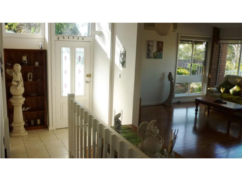 16 Andrew Road, Valentine NSW 2280