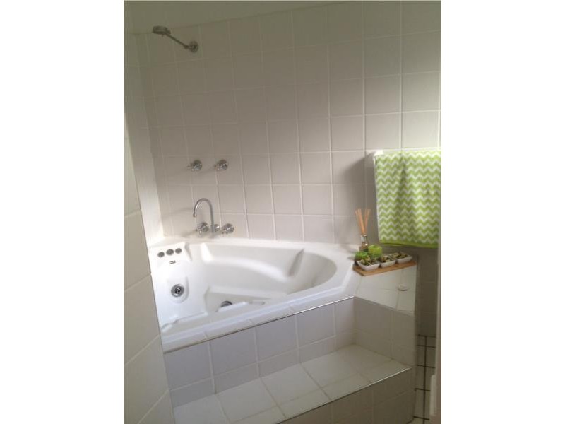 16 Andrew Road, Valentine NSW 2280