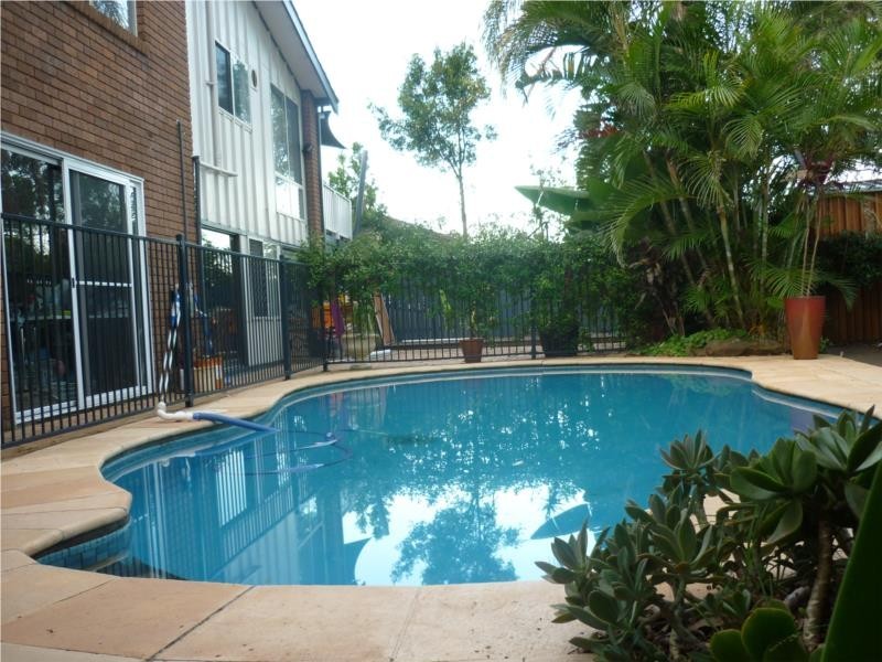 16 Andrew Road, Valentine NSW 2280