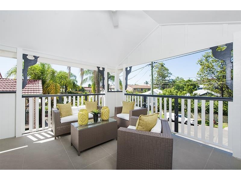 47 Macaulay Street, Coorparoo QLD 4151