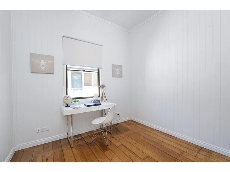 47 Macaulay Street, Coorparoo QLD 4151