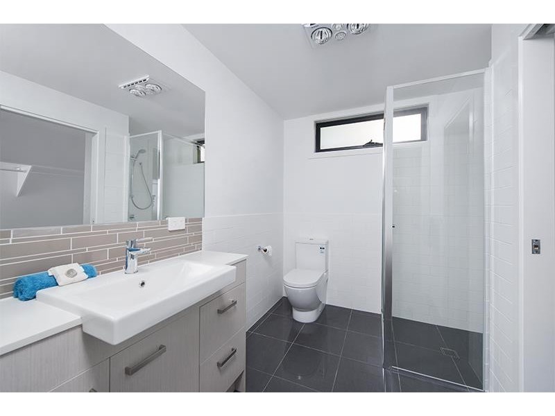 47 Macaulay Street, Coorparoo QLD 4151