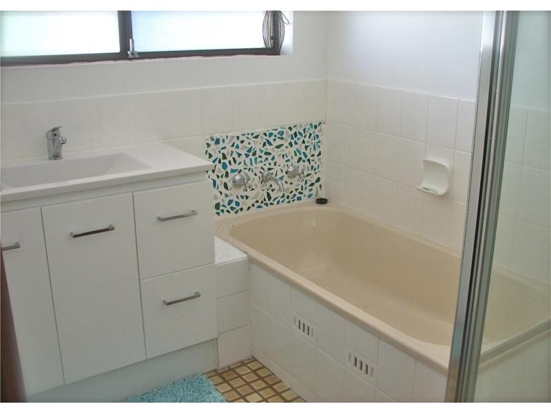 27 Lyndoch Valley Road, Lyndoch SA 5351