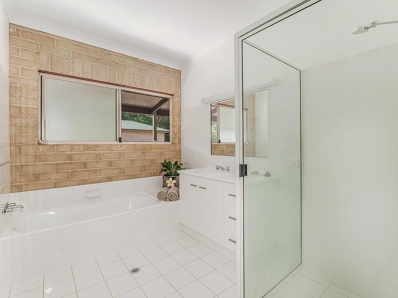 89 Black Pinch Road, Pomona QLD 4568