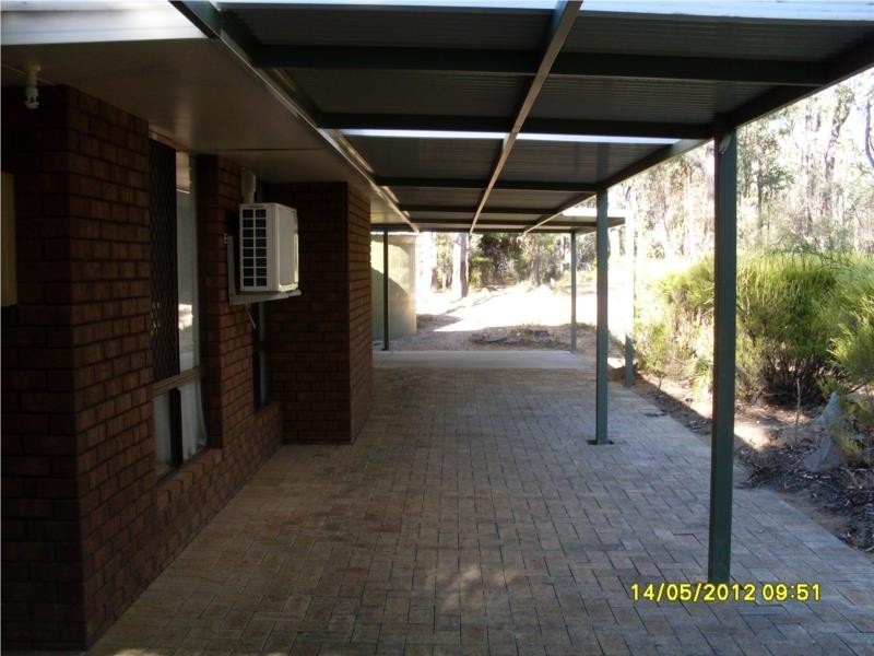 65 Mitton Place, Sawyers Valley WA 6074