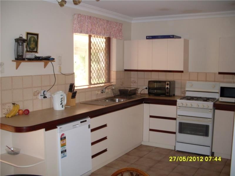 65 Mitton Place, Sawyers Valley WA 6074