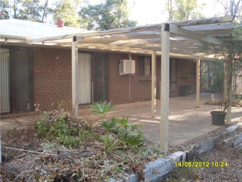 65 Mitton Place, Sawyers Valley WA 6074