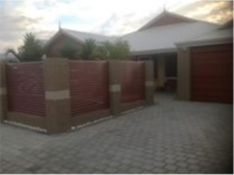 18 Scarfo Approach, Tapping WA 6065