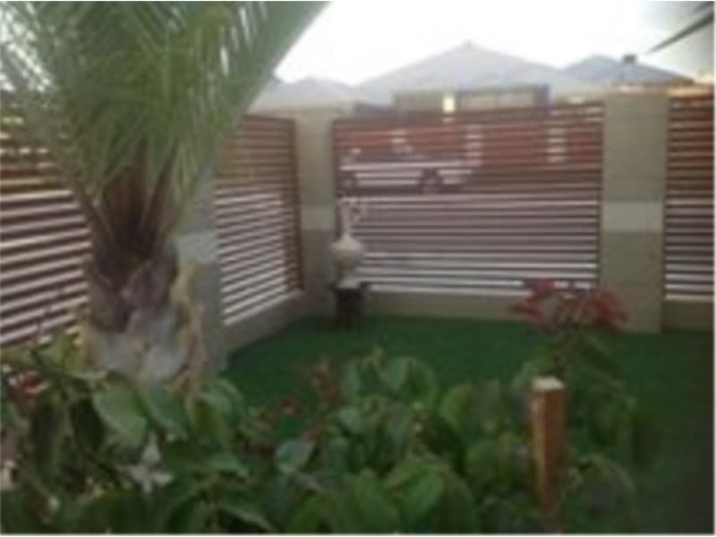 18 Scarfo Approach, Tapping WA 6065