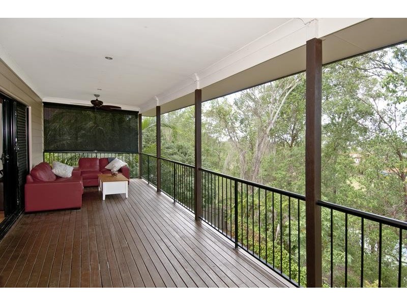 15 Lagovista Terrace, Bahrs Scrub QLD 4207