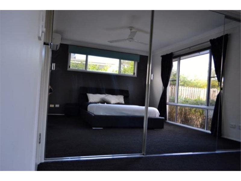 28 Bahkeeta Street, Oxenford QLD 4210