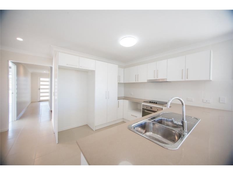 53 Wollombi Avenue, Ormeau Hills QLD 4208