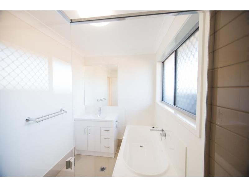 53 Wollombi Avenue, Ormeau Hills QLD 4208