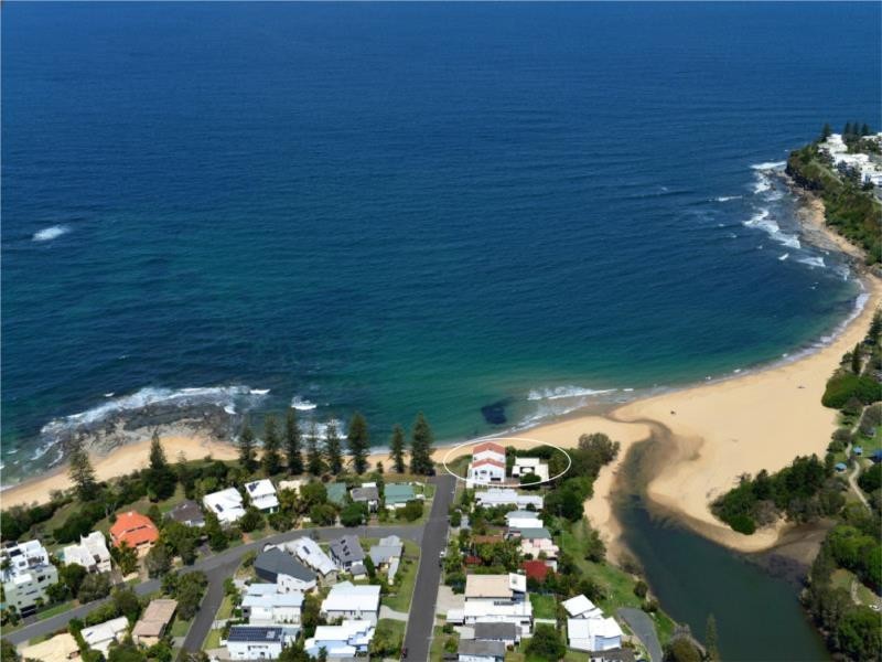 2 Cooroora Street, Dicky Beach QLD 4551