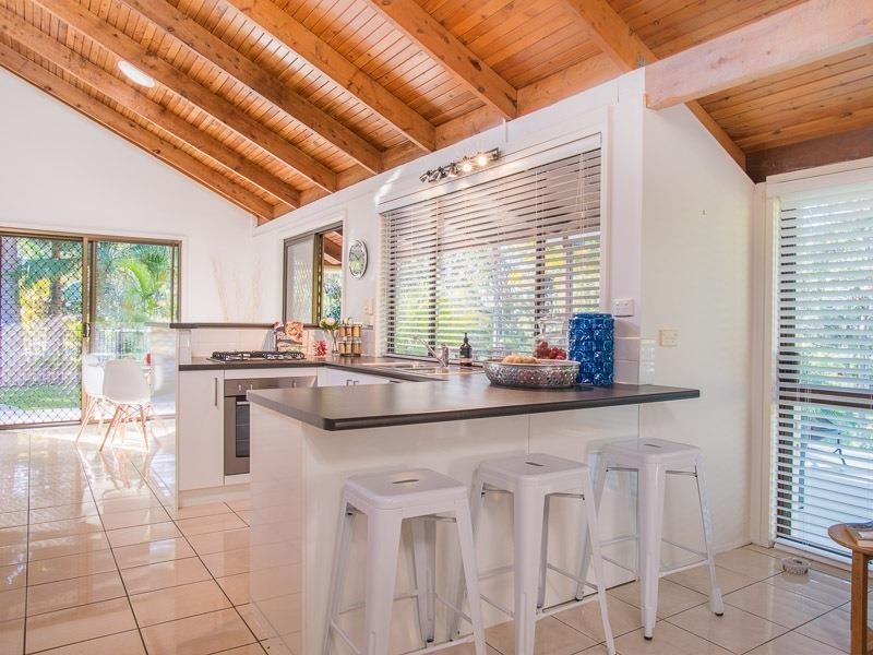 2 Narrabundah Street, Mudgeeraba QLD 4213